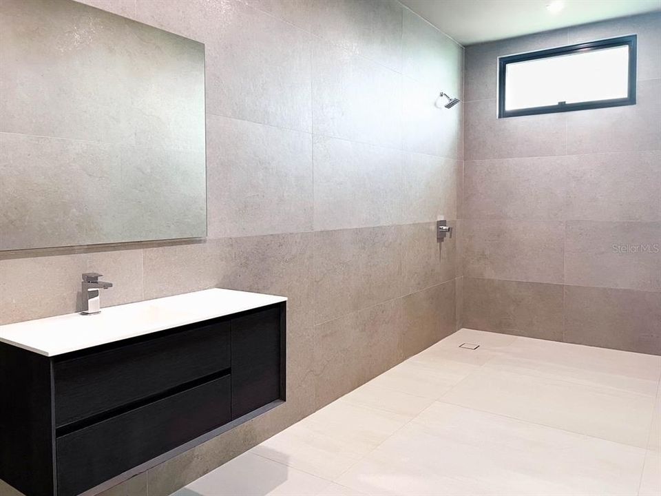 待售: $9,595,000 (5 贝兹, 5 浴室, 7700 平方英尺)