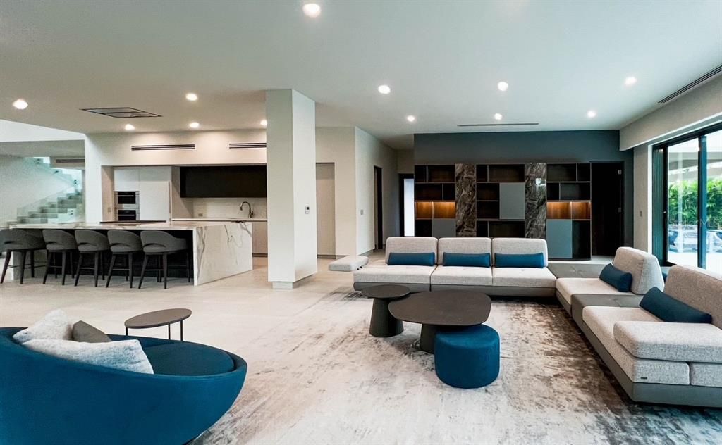 待售: $9,595,000 (5 贝兹, 5 浴室, 7700 平方英尺)