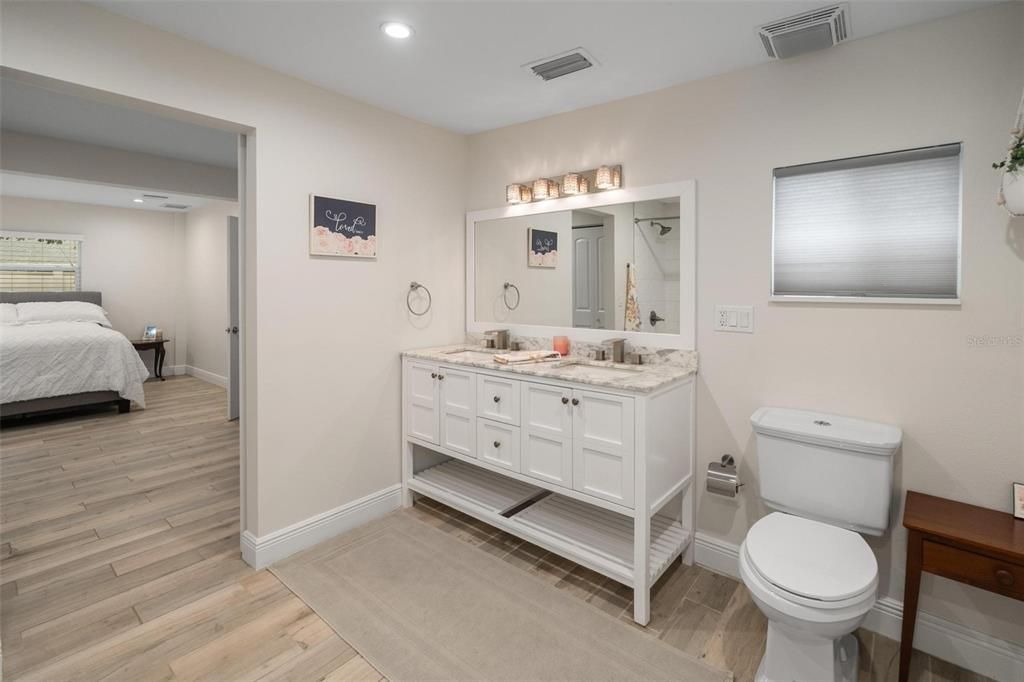 待售: $495,000 (3 贝兹, 2 浴室, 1338 平方英尺)