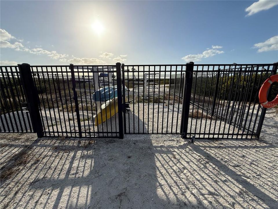 待售: $799,999 (3 贝兹, 2 浴室, 2230 平方英尺)