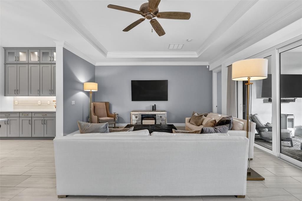 待售: $799,999 (3 贝兹, 2 浴室, 2230 平方英尺)