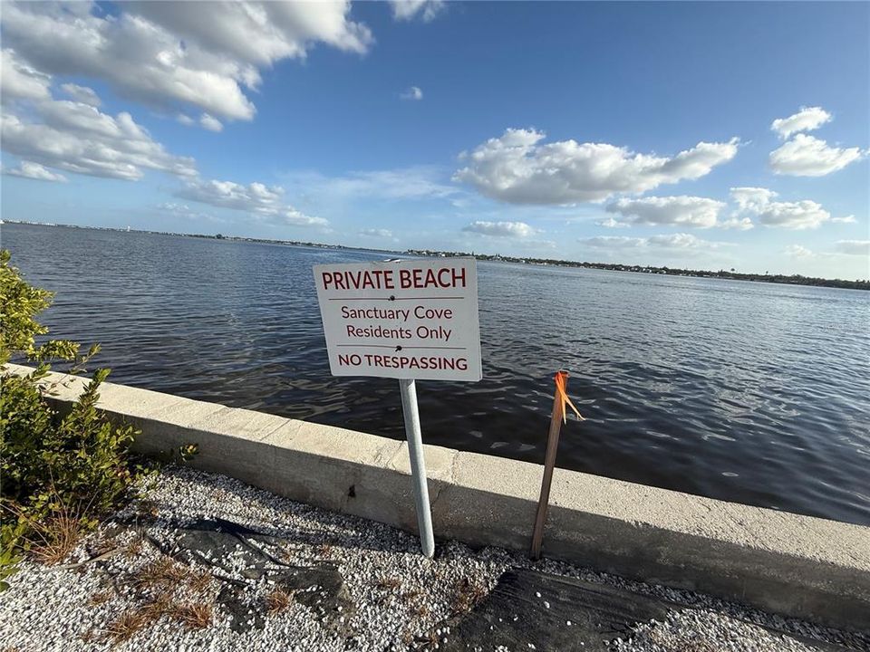 待售: $799,999 (3 贝兹, 2 浴室, 2230 平方英尺)