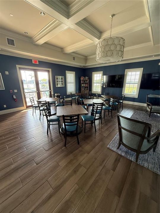 待售: $799,999 (3 贝兹, 2 浴室, 2230 平方英尺)