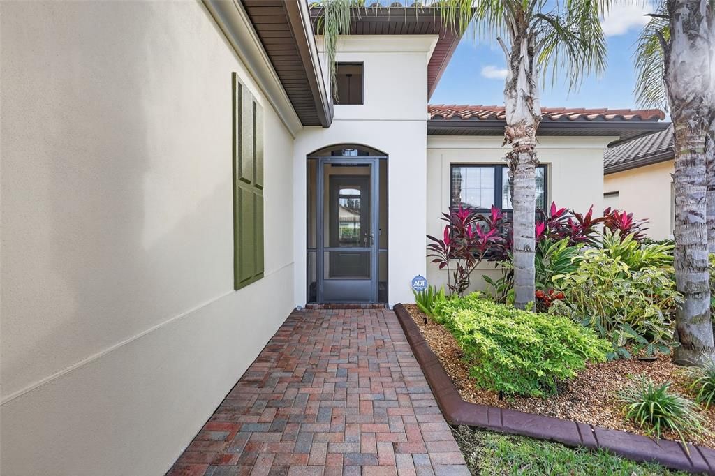 待售: $799,999 (3 贝兹, 2 浴室, 2230 平方英尺)