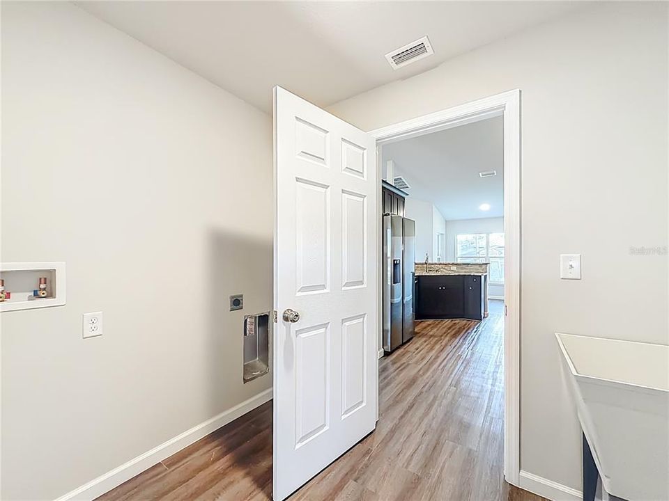 待售: $319,900 (3 贝兹, 2 浴室, 1459 平方英尺)