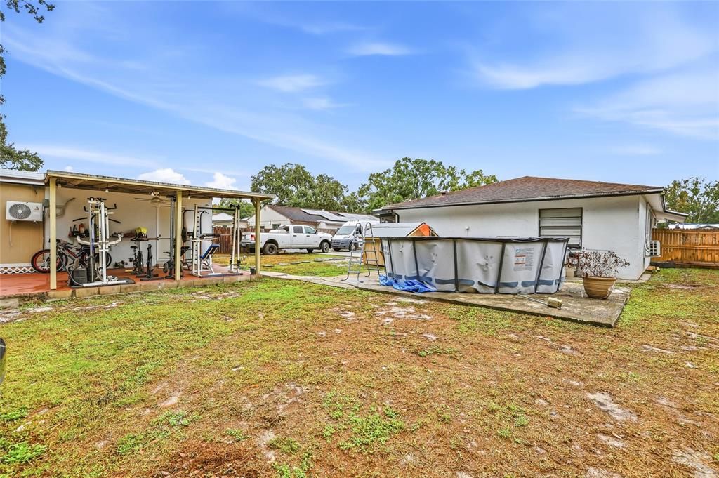 На продажу: $600,000 (4 спален, 2 ванн, 1484 Квадратных фут)