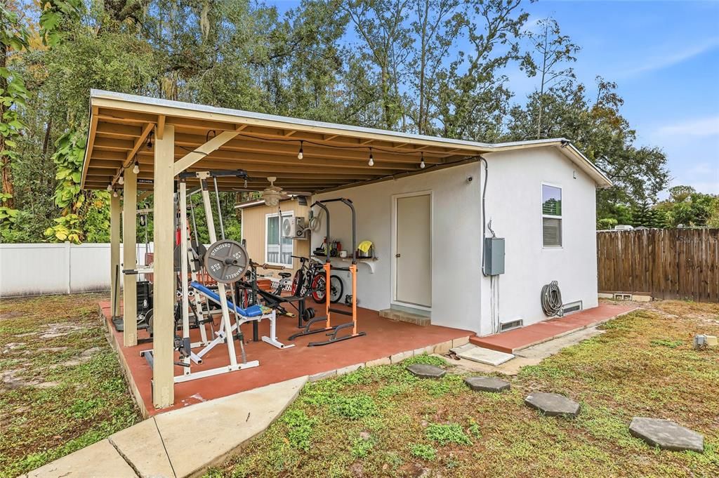 На продажу: $600,000 (4 спален, 2 ванн, 1484 Квадратных фут)