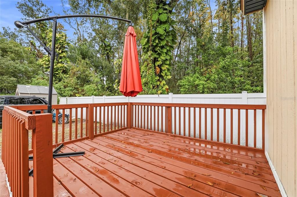 На продажу: $600,000 (4 спален, 2 ванн, 1484 Квадратных фут)