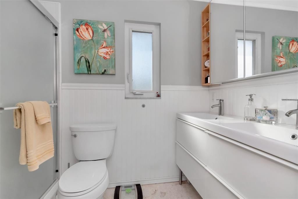 En Venta: $900,000 (4 camas, 2 baños, 2312 Pies cuadrados)