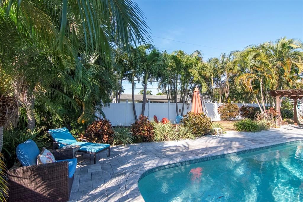 En Venta: $900,000 (4 camas, 2 baños, 2312 Pies cuadrados)