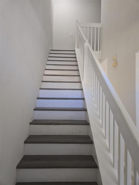 En Renta: $2,200 (3 camas, 2 baños, 1964 Pies cuadrados)