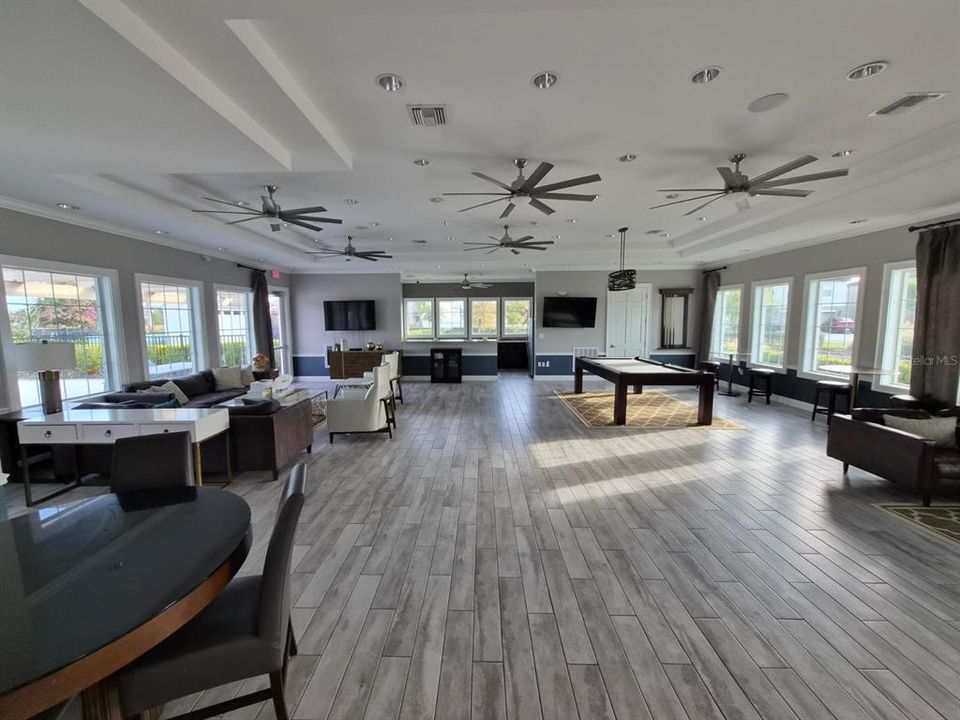 En Venta: $515,000 (6 camas, 3 baños, 3362 Pies cuadrados)