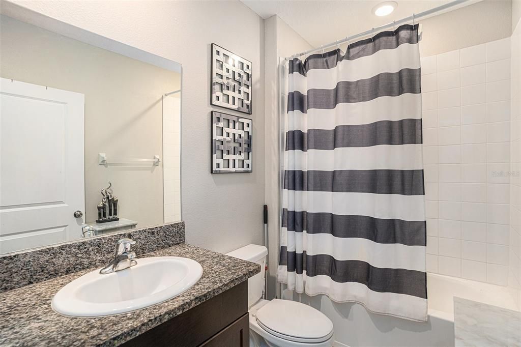 For Sale: $515,000 (6 beds, 3 baths, 3362 Square Feet)