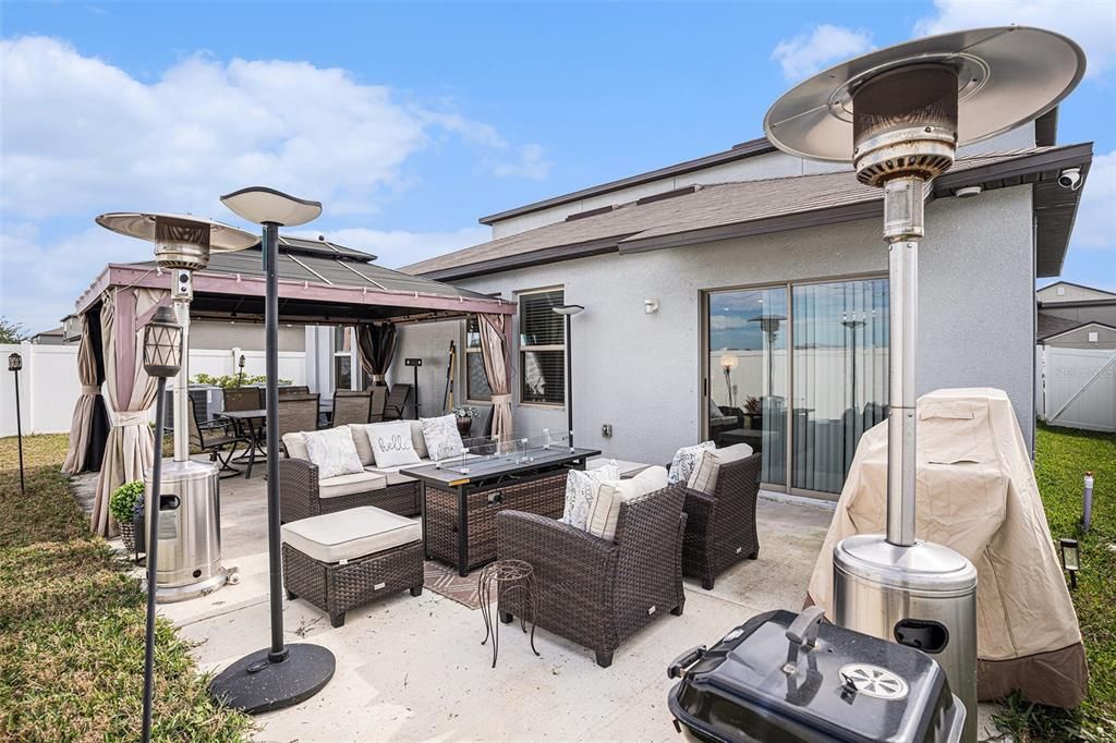 For Sale: $515,000 (6 beds, 3 baths, 3362 Square Feet)