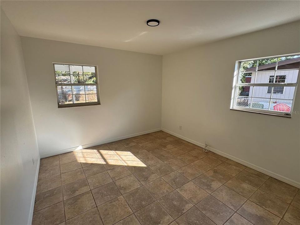 En Renta: $1,950 (3 camas, 2 baños, 1116 Pies cuadrados)