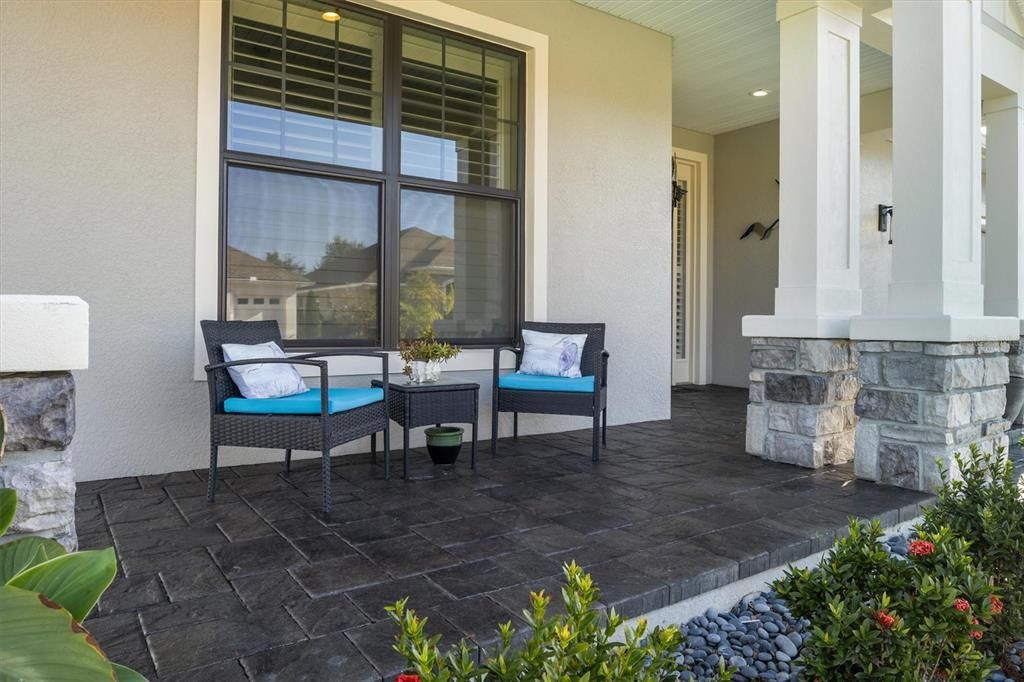 For Sale: $500,000 (3 beds, 2 baths, 2362 Square Feet)