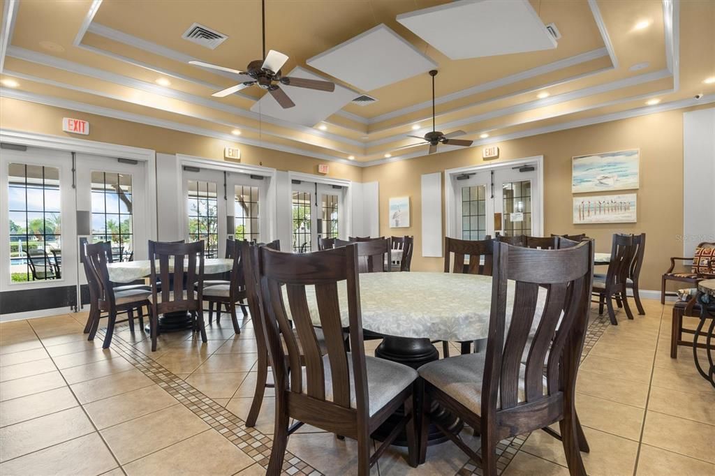 For Sale: $500,000 (3 beds, 2 baths, 2362 Square Feet)