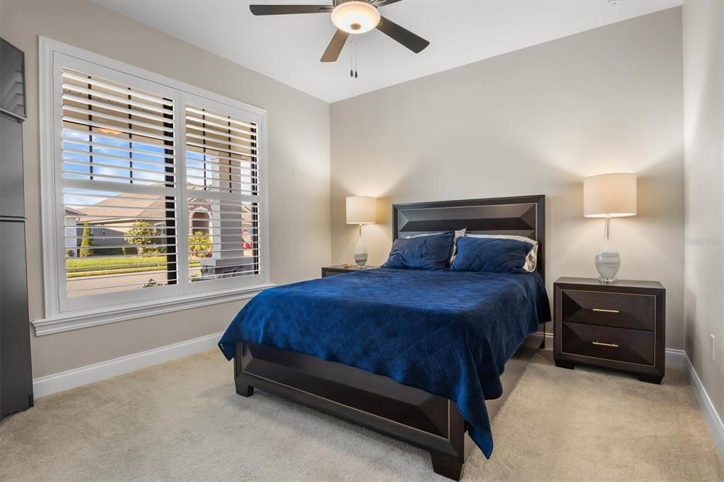 For Sale: $500,000 (3 beds, 2 baths, 2362 Square Feet)