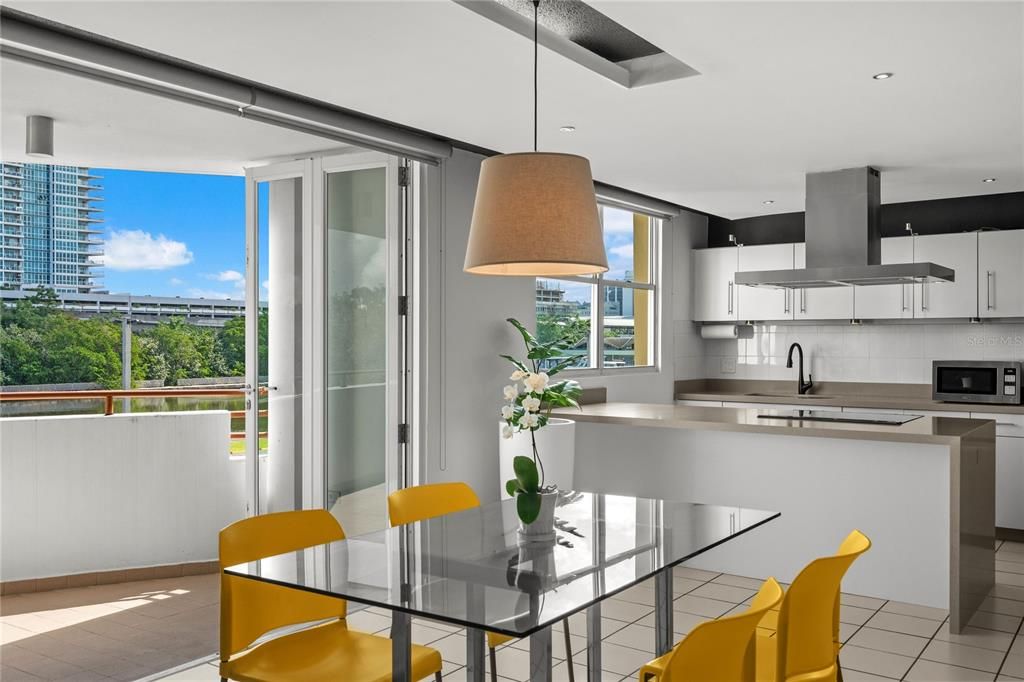 For Rent: $2,850 (3 beds, 2 baths, 1289 Square Feet)