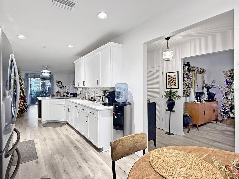 待售: $315,000 (3 贝兹, 2 浴室, 1576 平方英尺)