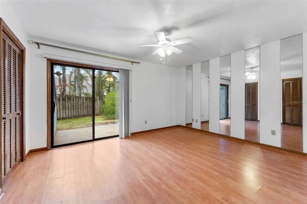 出租: $1,650 (2 贝兹, 2 浴室, 1159 平方英尺)