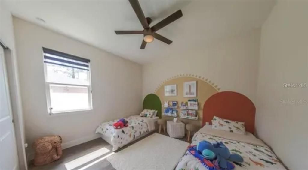 For Sale: $529,000 (5 beds, 3 baths, 2306 Square Feet)