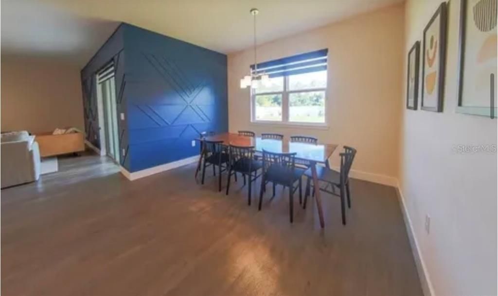 For Sale: $529,000 (5 beds, 3 baths, 2306 Square Feet)