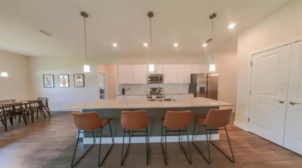 For Sale: $529,000 (5 beds, 3 baths, 2306 Square Feet)