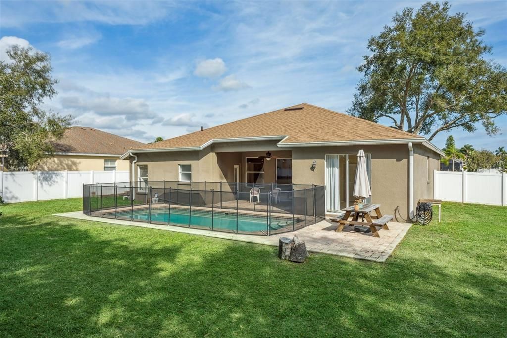 En Venta: $519,900 (3 camas, 2 baños, 2129 Pies cuadrados)