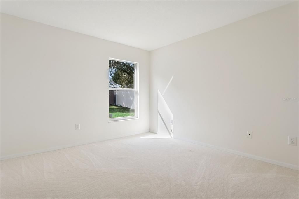 En Venta: $519,900 (3 camas, 2 baños, 2129 Pies cuadrados)