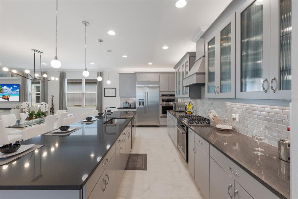 待售: $950,000 (3 贝兹, 2 浴室, 2298 平方英尺)