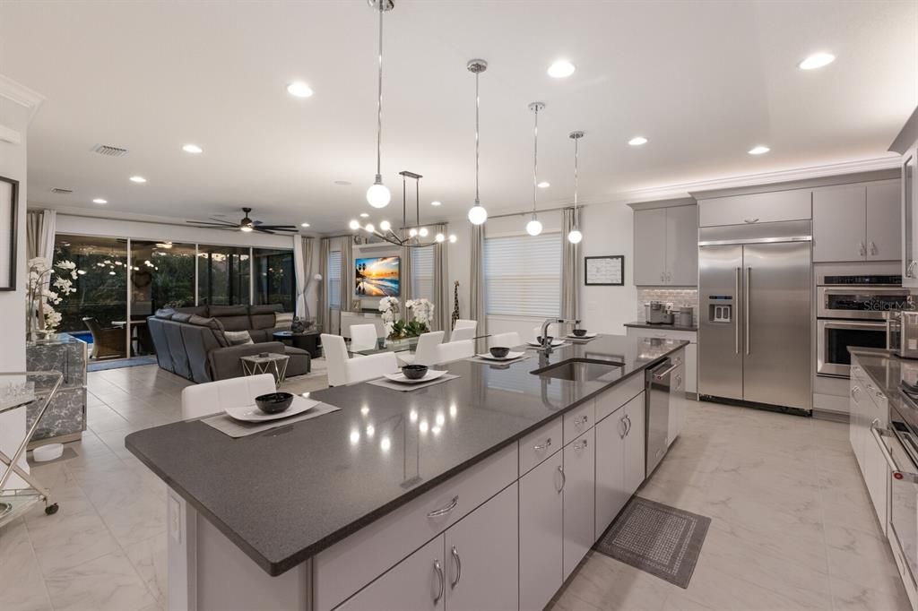 待售: $950,000 (3 贝兹, 2 浴室, 2298 平方英尺)