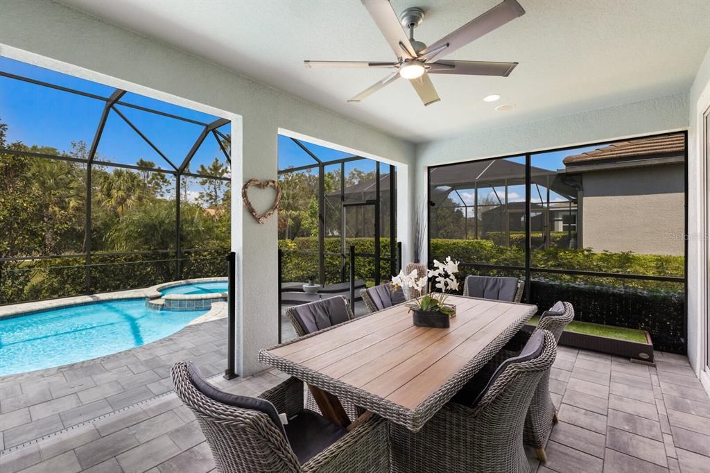 待售: $950,000 (3 贝兹, 2 浴室, 2298 平方英尺)