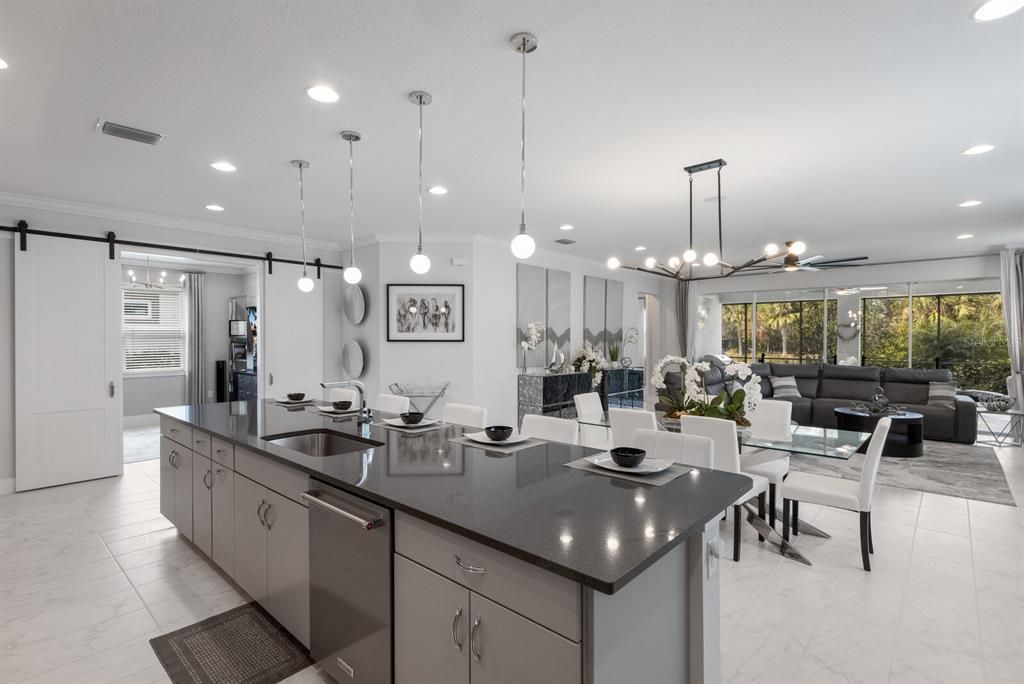 待售: $950,000 (3 贝兹, 2 浴室, 2298 平方英尺)