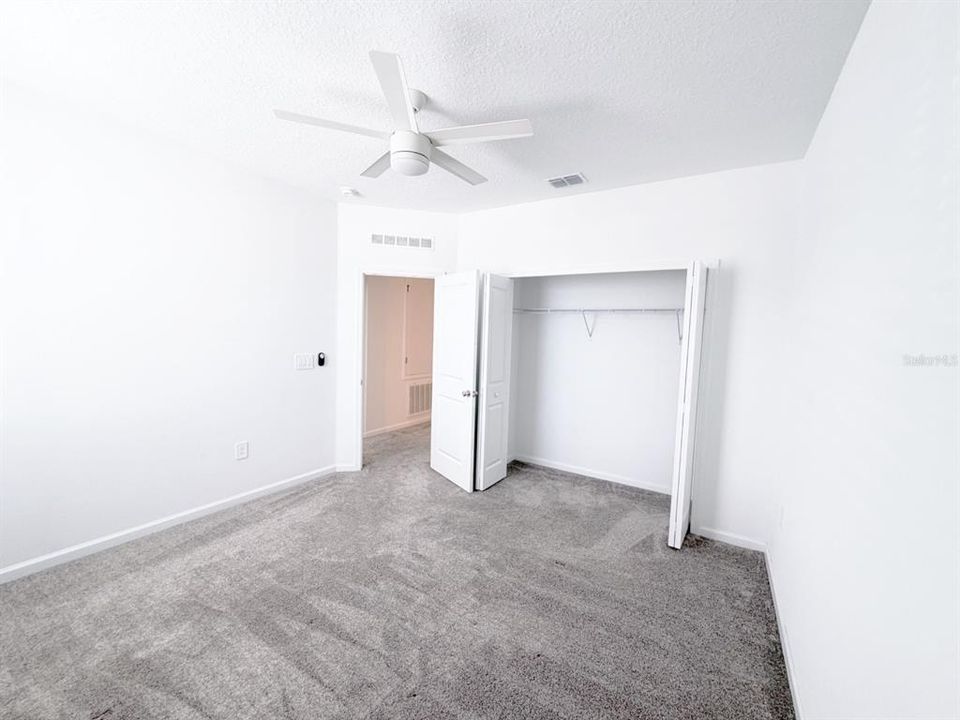 En Renta: $2,300 (3 camas, 2 baños, 1988 Pies cuadrados)