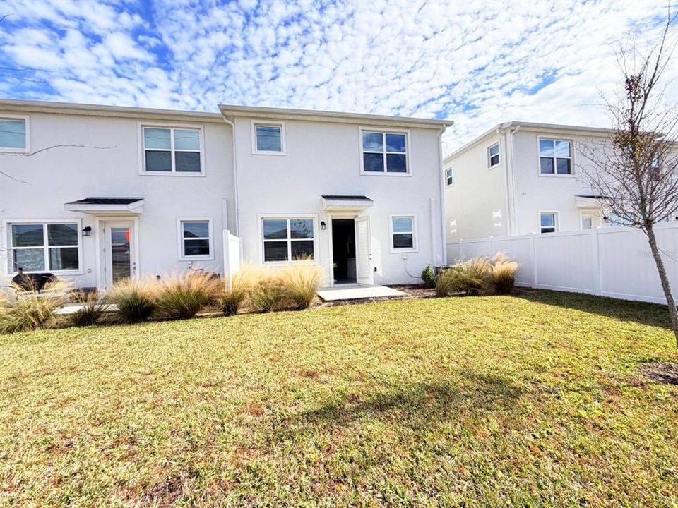 En Renta: $2,300 (3 camas, 2 baños, 1988 Pies cuadrados)