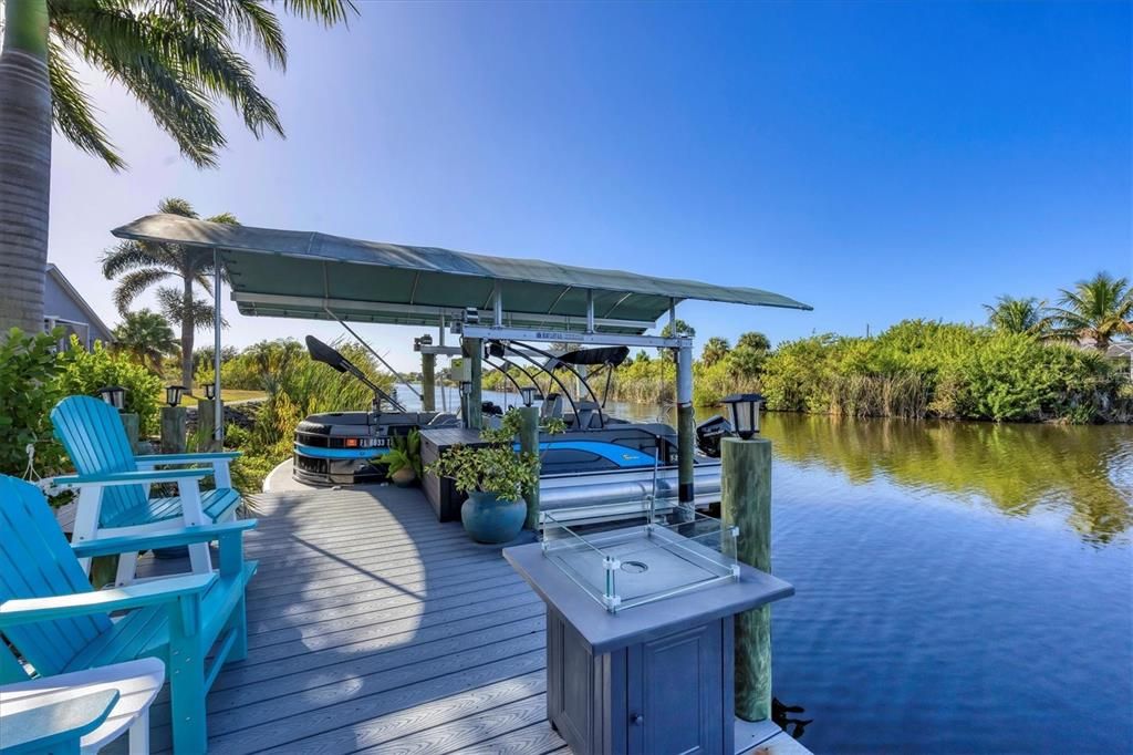 待售: $845,000 (3 贝兹, 2 浴室, 2025 平方英尺)