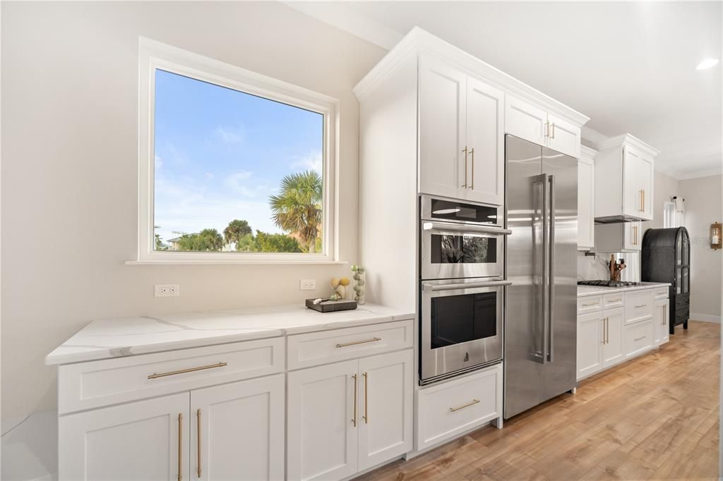 En Venta: $1,350,000 (3 camas, 3 baños, 2673 Pies cuadrados)