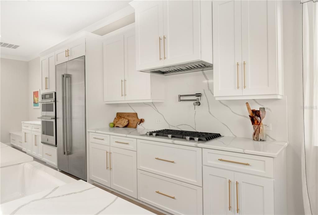 En Venta: $1,350,000 (3 camas, 3 baños, 2673 Pies cuadrados)