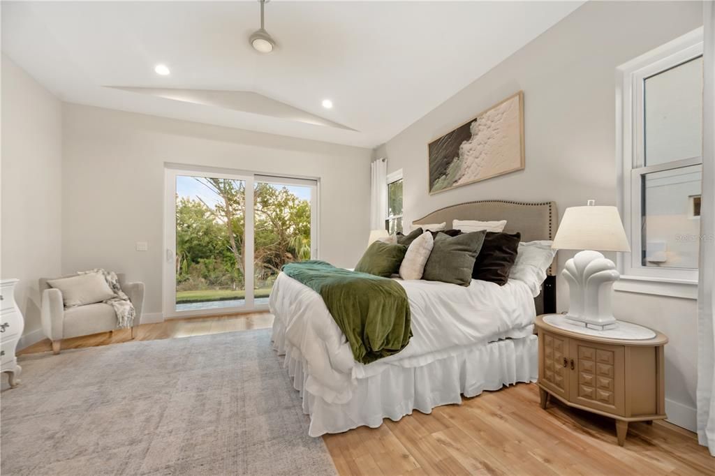 En Venta: $1,350,000 (3 camas, 3 baños, 2673 Pies cuadrados)