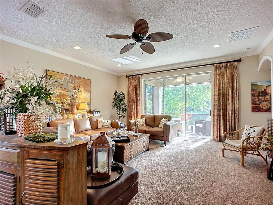 待售: $489,900 (3 贝兹, 2 浴室, 2074 平方英尺)