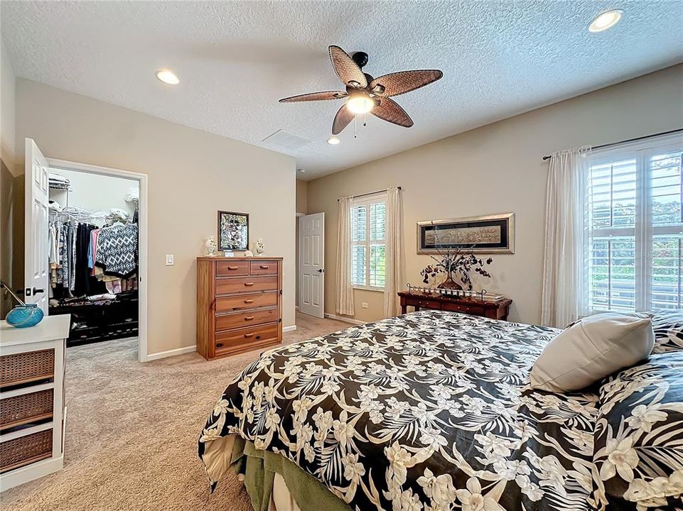 待售: $489,900 (3 贝兹, 2 浴室, 2074 平方英尺)