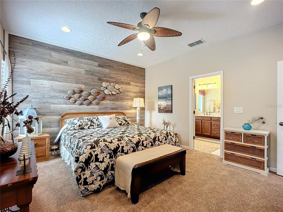 待售: $489,900 (3 贝兹, 2 浴室, 2074 平方英尺)