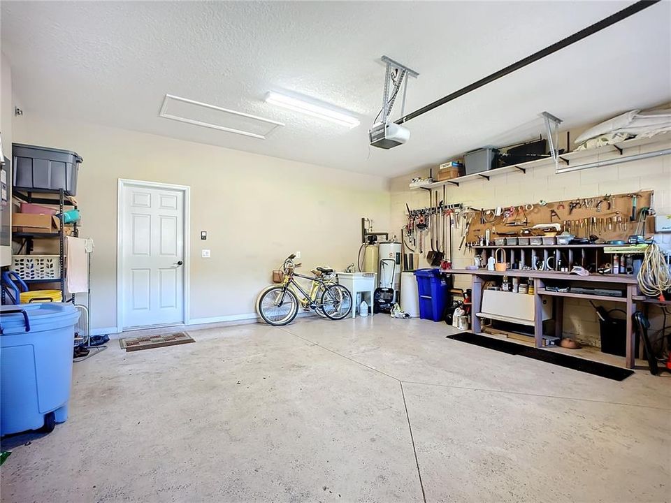 待售: $489,900 (3 贝兹, 2 浴室, 2074 平方英尺)