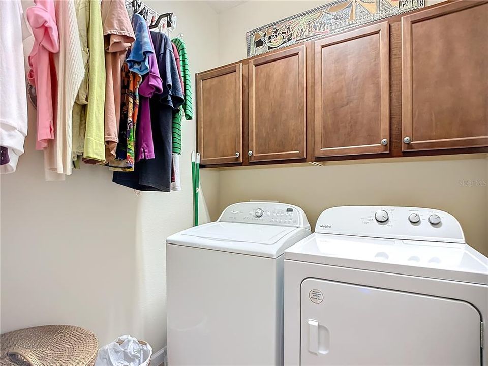 待售: $489,900 (3 贝兹, 2 浴室, 2074 平方英尺)