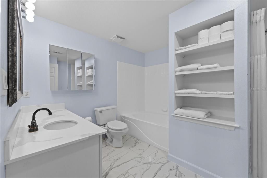 En Venta: $625,000 (2 camas, 2 baños, 1170 Pies cuadrados)