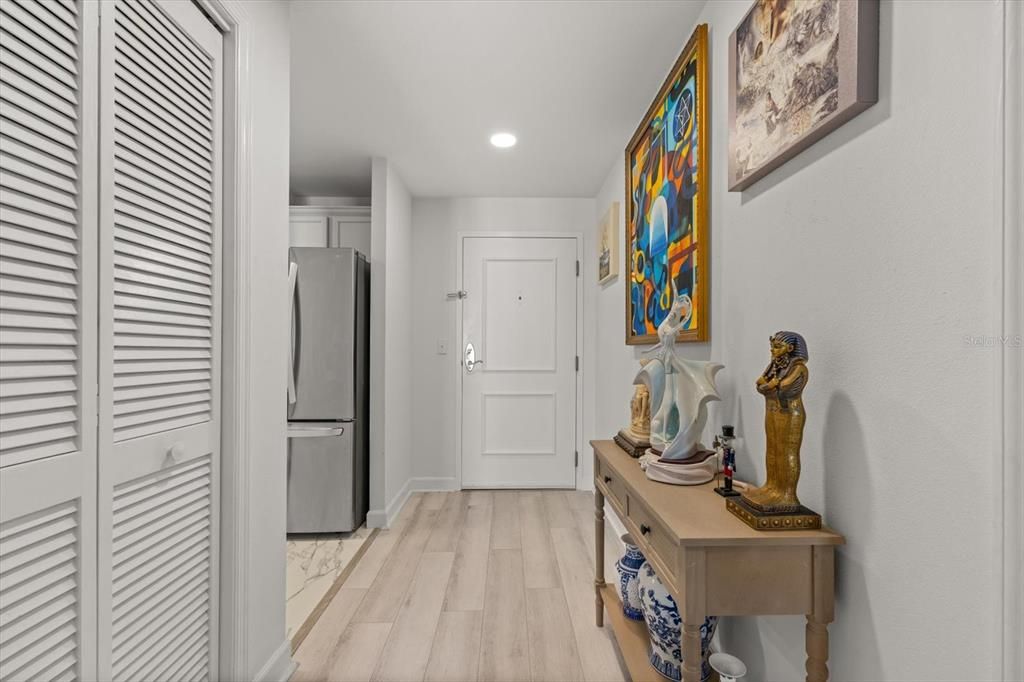 En Venta: $625,000 (2 camas, 2 baños, 1170 Pies cuadrados)