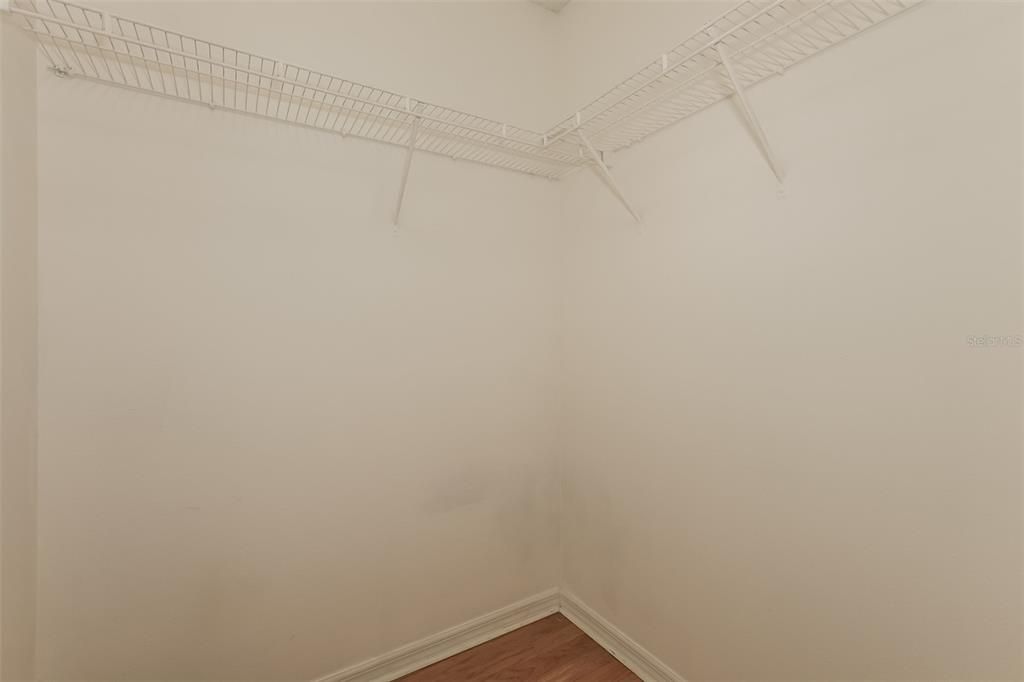 На продажу: $340,000 (3 спален, 2 ванн, 1252 Квадратных фут)