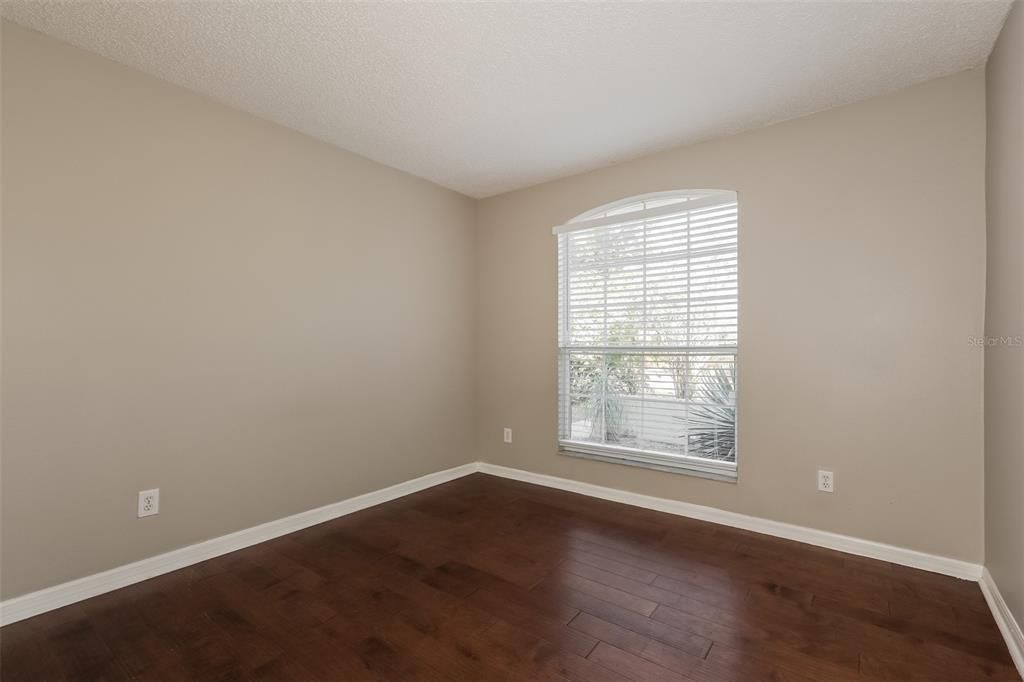 На продажу: $340,000 (3 спален, 2 ванн, 1252 Квадратных фут)