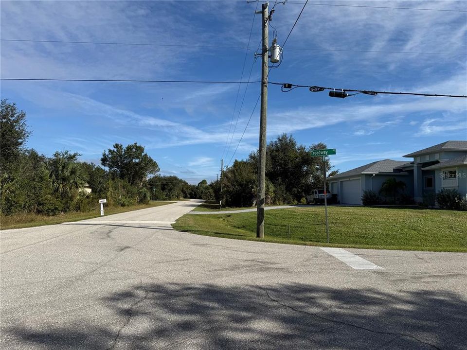 待售: $25,000 (0.23 acres)